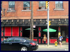 Dundas St - Village Idiot Pub